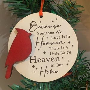 Memorial ornaments for Christmas